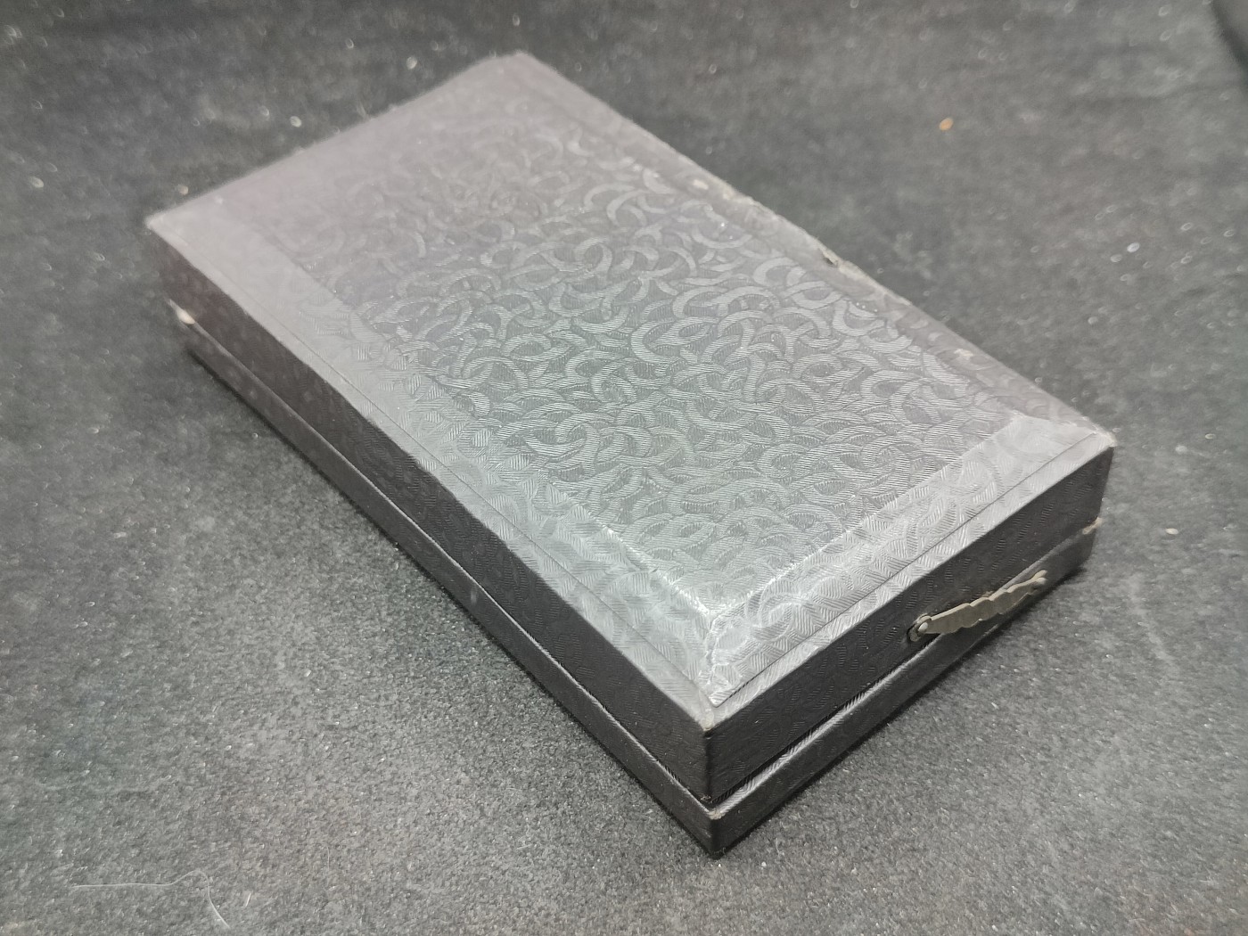 全场0元起拍 第129期 咸鱼国勋章拍卖专场 2月4日（周日）下午6：00开始 日本仁木汀功劳章 纯银制 28.7克