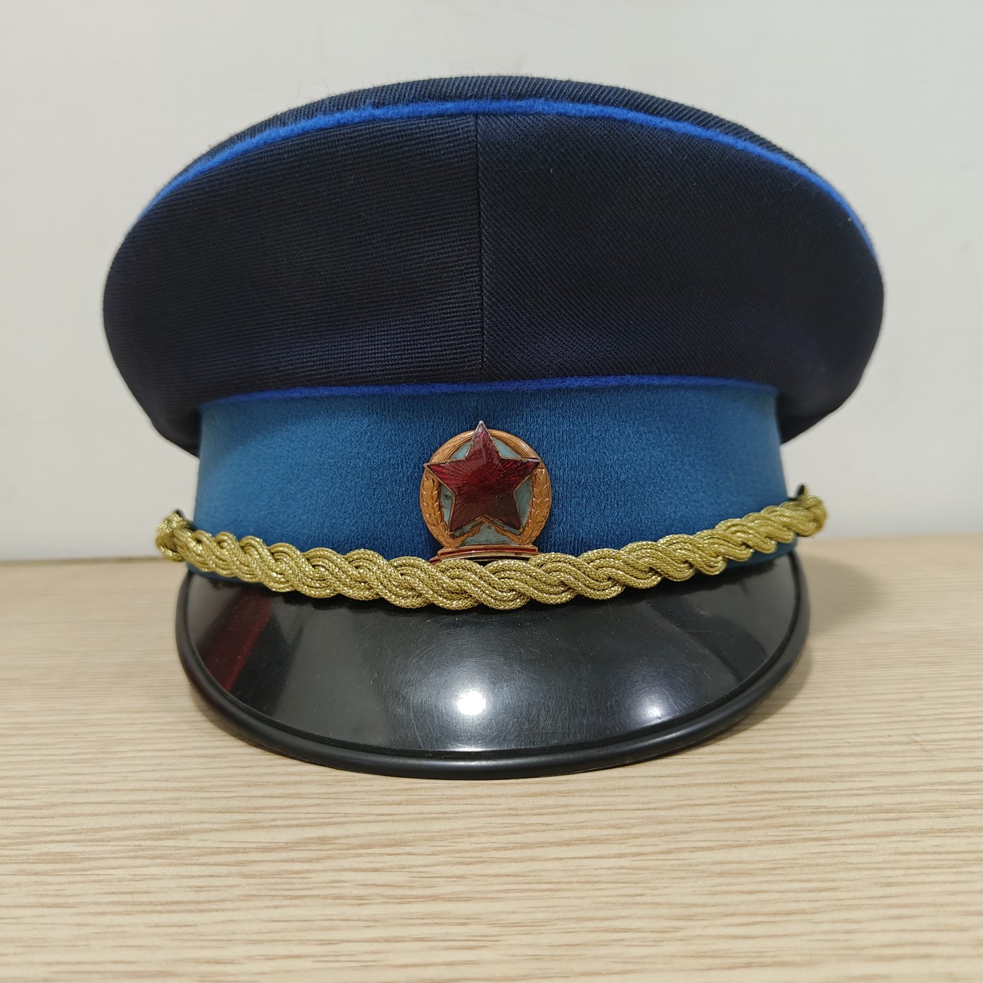 全场0元起拍 第129期 咸鱼国勋章拍卖专场 2月4日（周日）下午6：00开始 匈牙利警察军官大檐帽 55CM