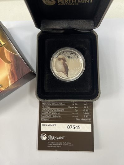 康怡轩钱币【以色列+葡萄牙+库克+澳大利亚+芬兰】第251003期  2012年澳大利亚发行丛林宝贝系列第二组-翠鸟50分精制纪念银币