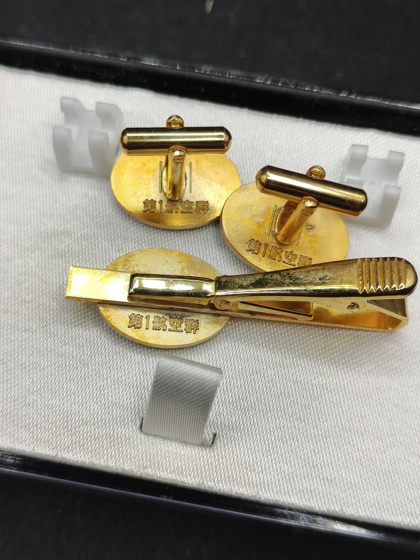 全场0元起拍 第129期 咸鱼国勋章拍卖专场 2月4日（周日）下午6：00开始 日本空自 第一航空群领带夹袖扣