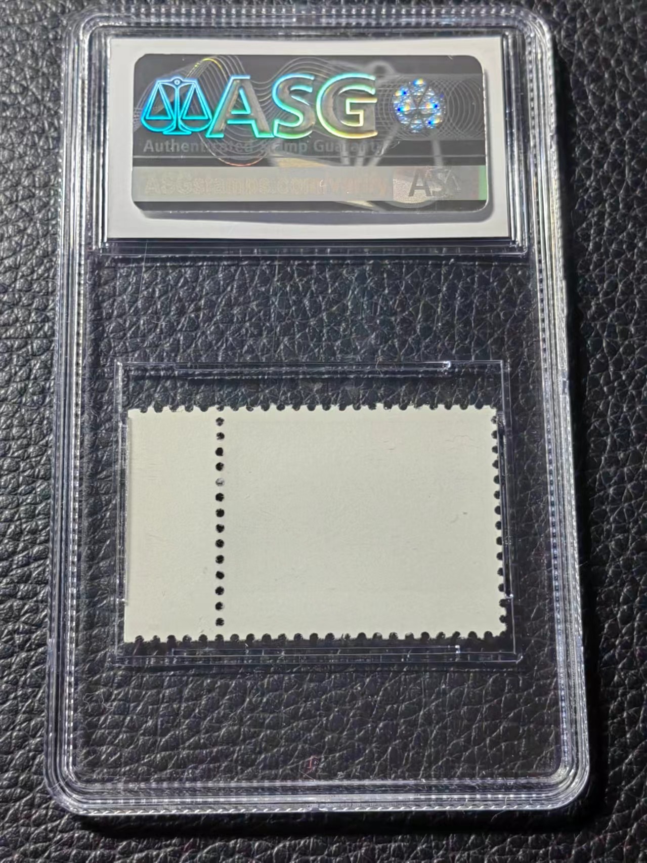 洪涛臻品批发群 精选邮票限时拍卖第五百二十七期  【精品95冠军分】普无号 宝塔山 带色标 一枚 ASG95OP， 冠军分，配套必备，色标95分非常难得，三俗稀缺货，普无号95套拍卖成交价1万四五，每一枚95分都值得珍惜