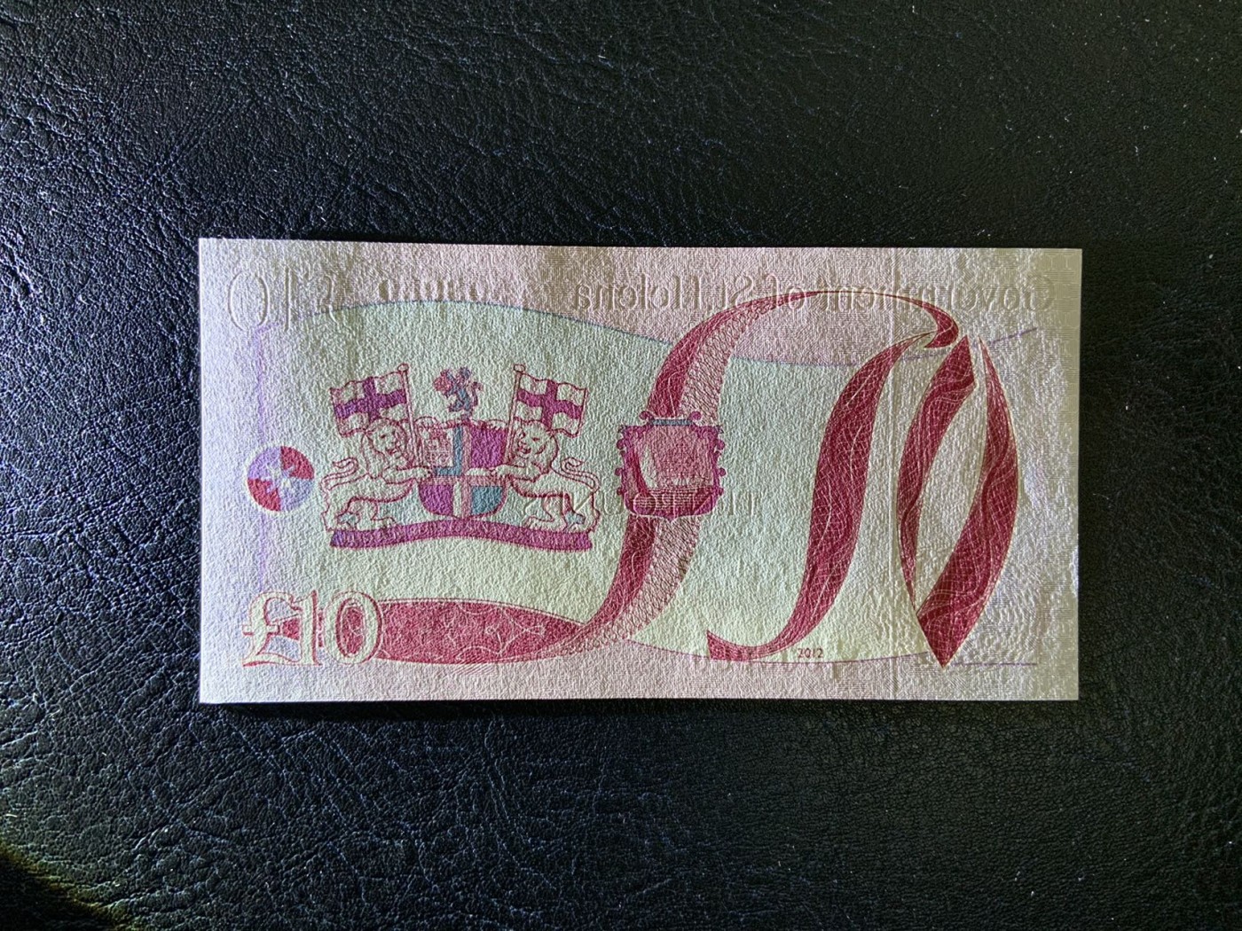 收藏联盟Quantum Auction 第322期拍卖  圣赫勒拿岛2012年10镑 品相全新UNC 号码无