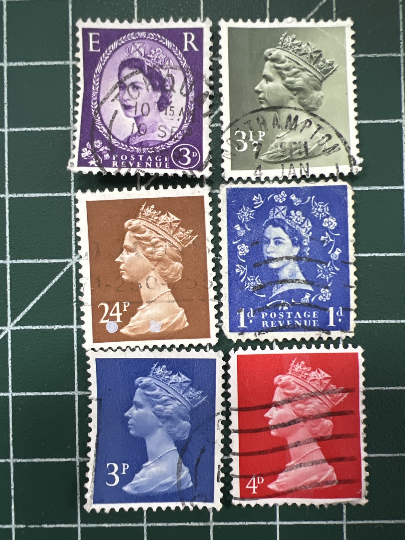 第533期  邮票专场 （无押金，捡漏，全场50包邮，偏远地区除外，接收代拍业务） 女王邮票11