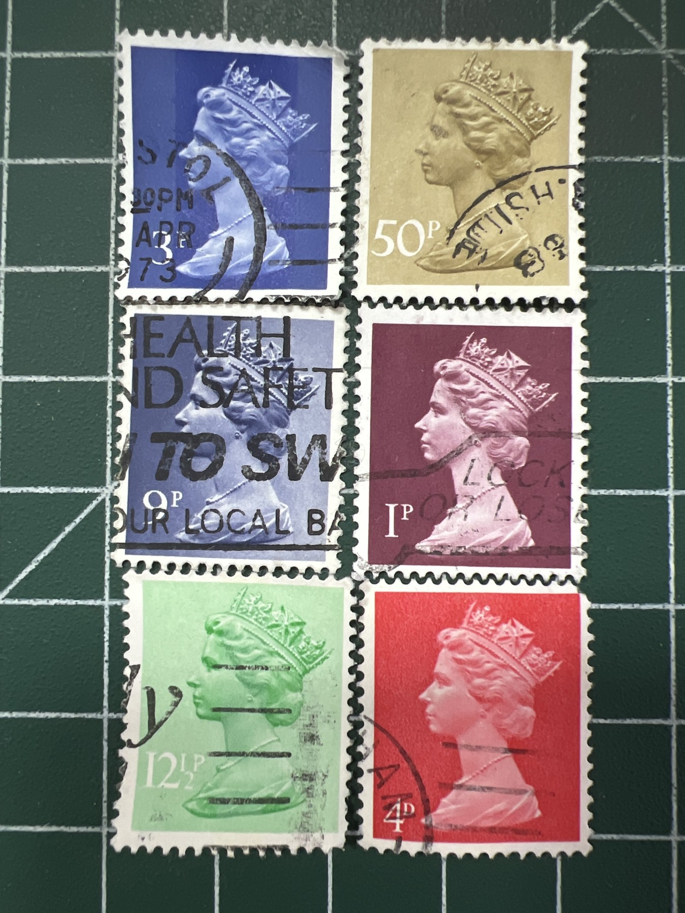 第524期  邮票专场 （无押金，捡漏，全场50包邮，偏远地区除外，接收代拍业务） 女王邮票3