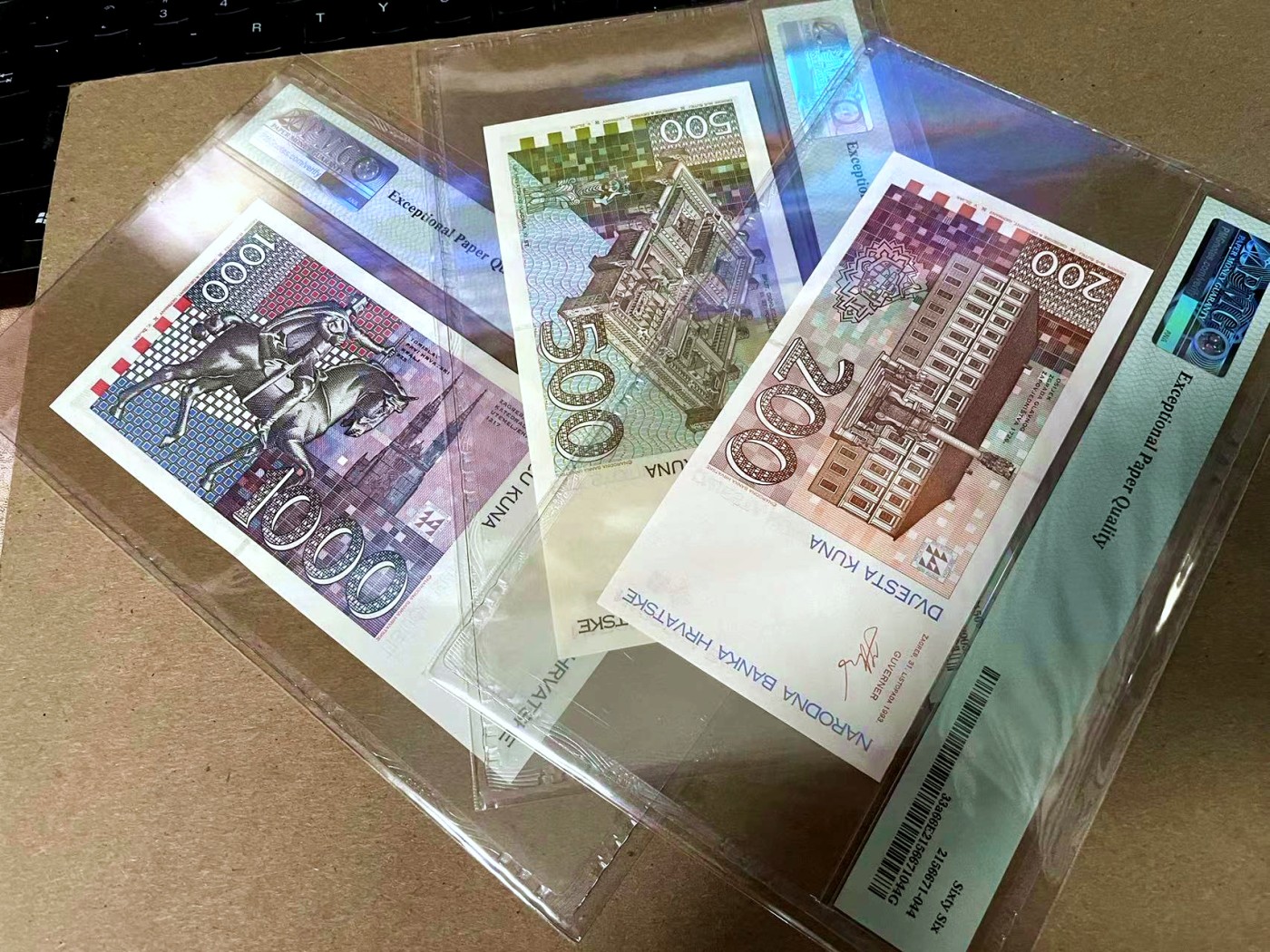 【Blue Auction】✨世界纸币精拍第430期——苍老师专场 PART3  【一组 9张 AA冠1031全同小号】克罗地亚 1993年10-1000库纳 PMG67EPQ-66EPQ 精美  