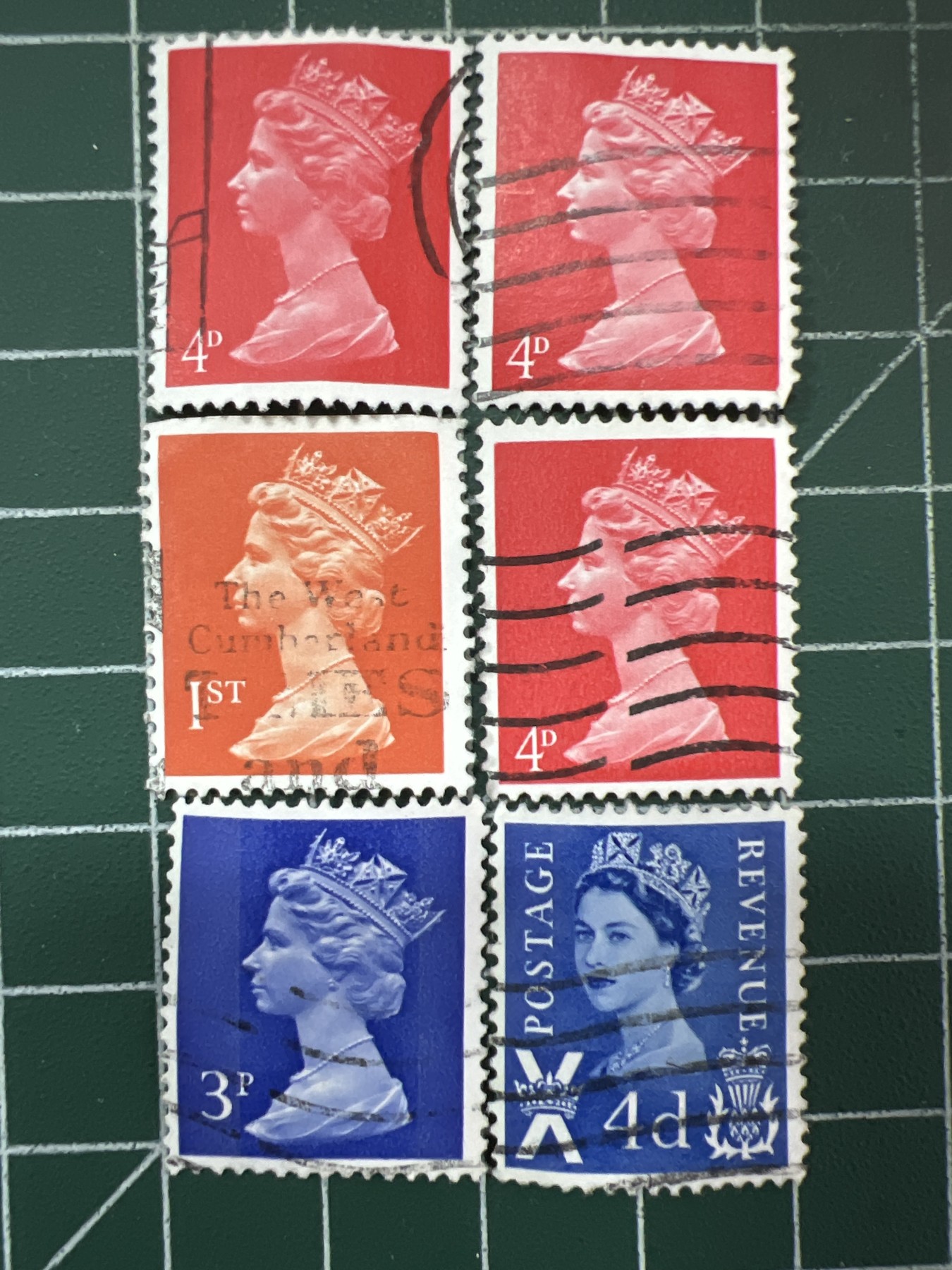 第533期  邮票专场 （无押金，捡漏，全场50包邮，偏远地区除外，接收代拍业务） 女王邮票26