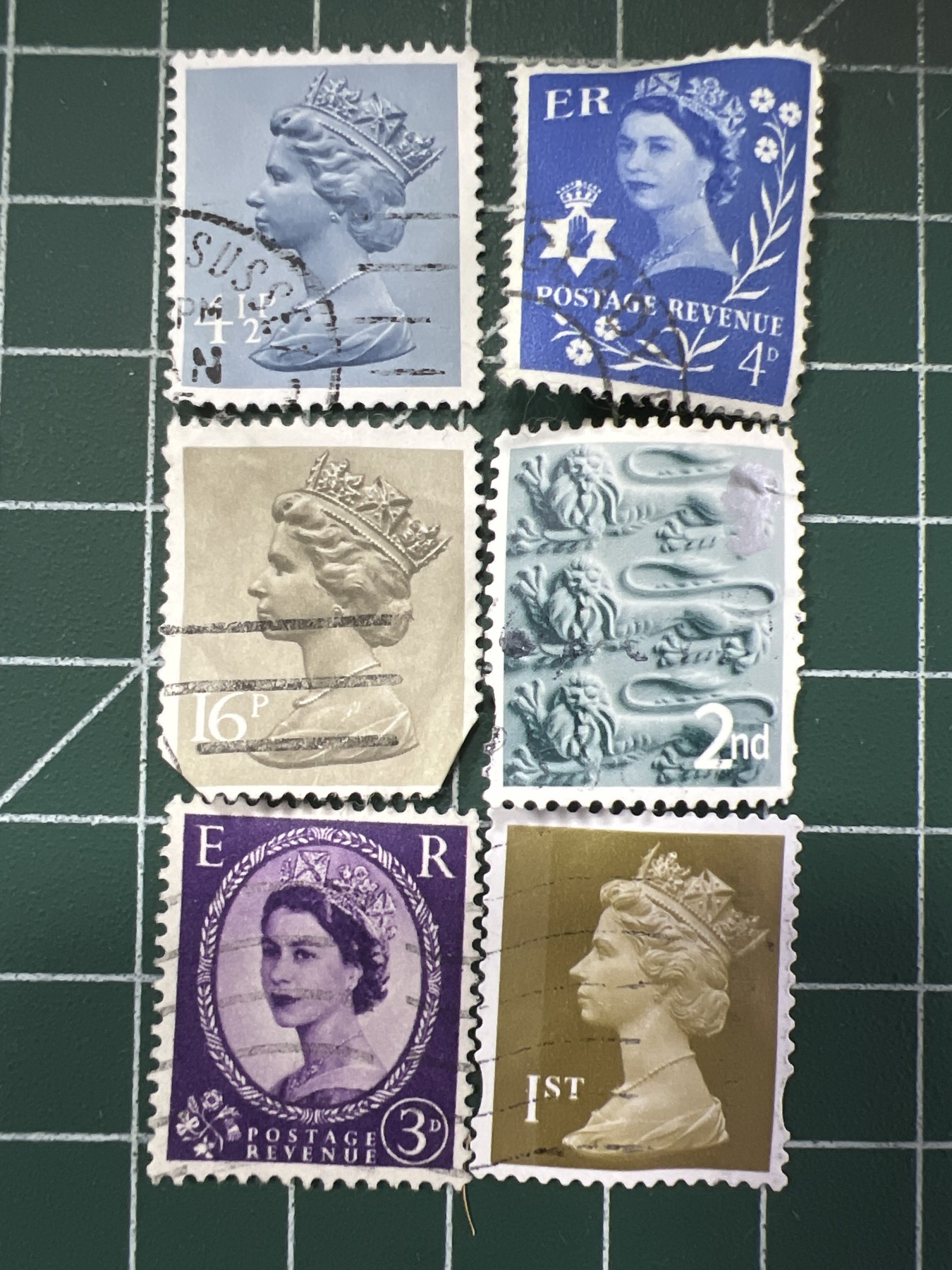 第635期 邮票、明信片专场 （无押金，捡漏，全场50包邮，偏远地区除外，接收代拍业务，本店十天发一次货） 女王邮票20