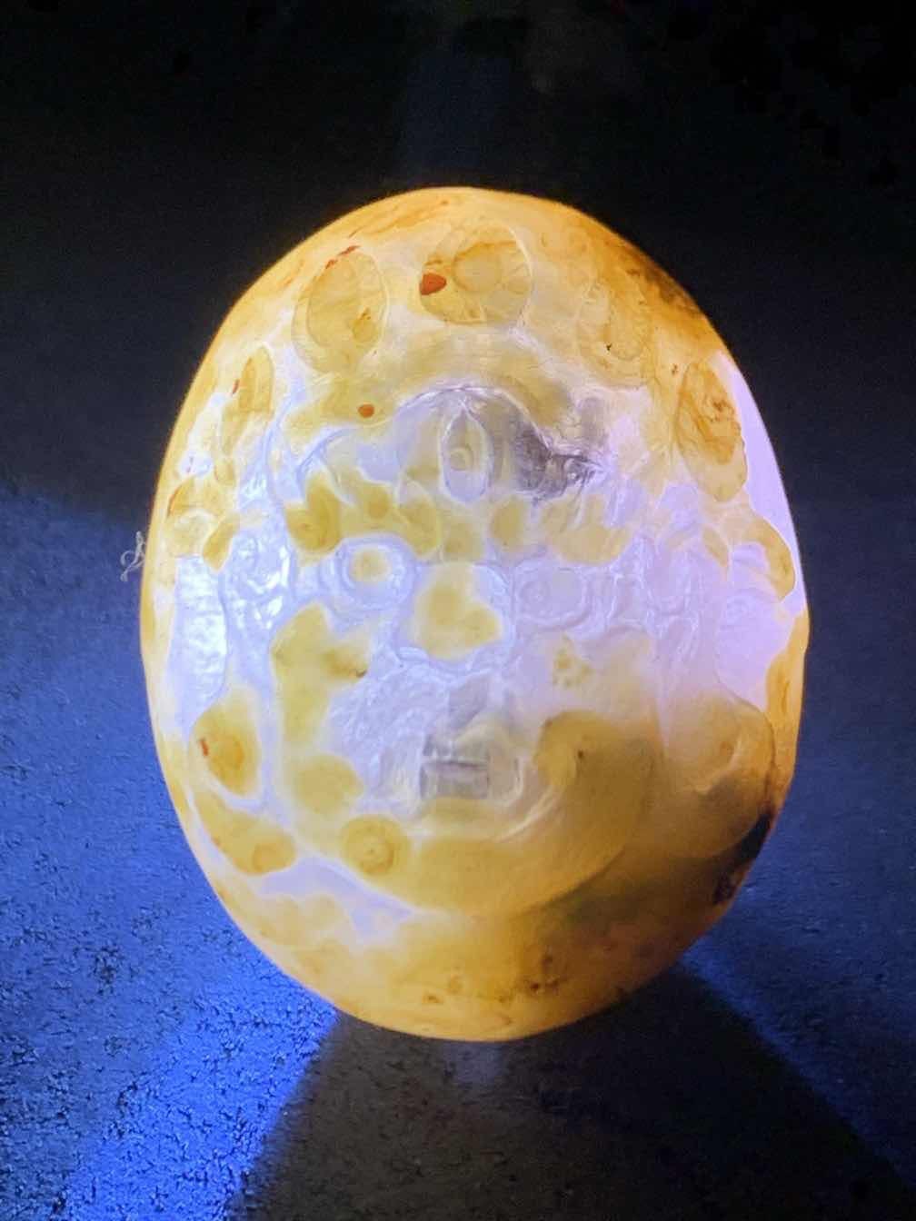 精美亚光冰飘战国红玛瑙手工雕刻大黑天黄财神大勒子（把件/吊坠）一个