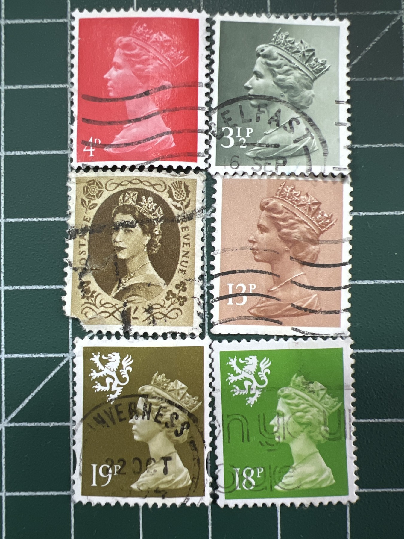 第533期  邮票专场 （无押金，捡漏，全场50包邮，偏远地区除外，接收代拍业务） 女王邮票8