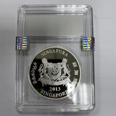 康怡轩钱币【新加坡+不丹+澳门+帕劳+美国+蒙古 纪念币专场】第251010期  2013年新加坡发行白鸽石斛1盎司彩色精制纪念银币 鉴定盒 无证书
