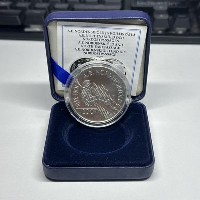 康怡轩钱币【以色列+葡萄牙+库克+澳大利亚+芬兰】第251003期  2007年芬兰发行探险家诺登舍尔德10欧元银币  原盒原证  1枚