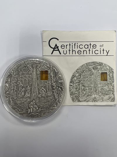 康怡轩钱币【新加坡+不丹+澳门+帕劳+美国+蒙古 纪念币专场】第251010期  2010年帕劳发行琥珀屋第二组10元镶琥珀2盎司仿古纪念银币（原证）