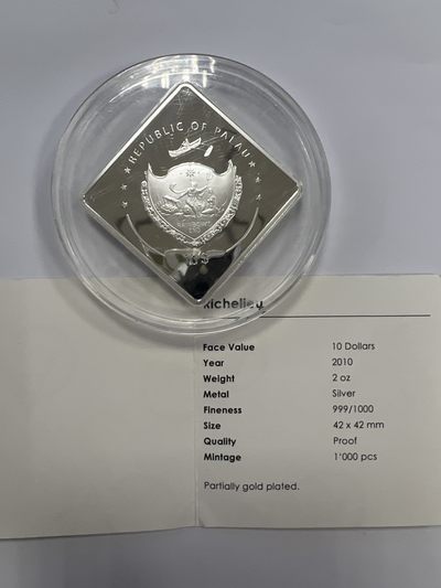 康怡轩钱币【新加坡+不丹+澳门+帕劳+美国+蒙古 纪念币专场】第251010期  2010年帕劳发行黎塞留号战舰10元2盎司菱形纪念银币（原证）