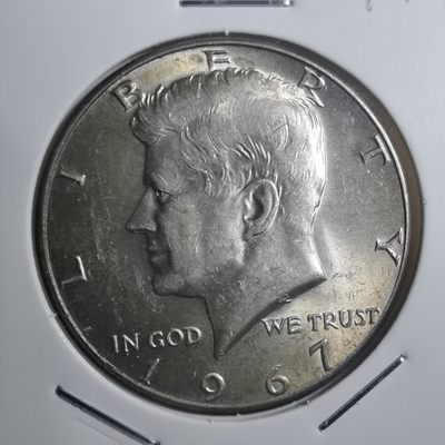 沼泽如烟--第249场快递不收件了中拍要年后快递复工才能发货了望理解，介意勿拍感谢 - 美国1967年半元银币