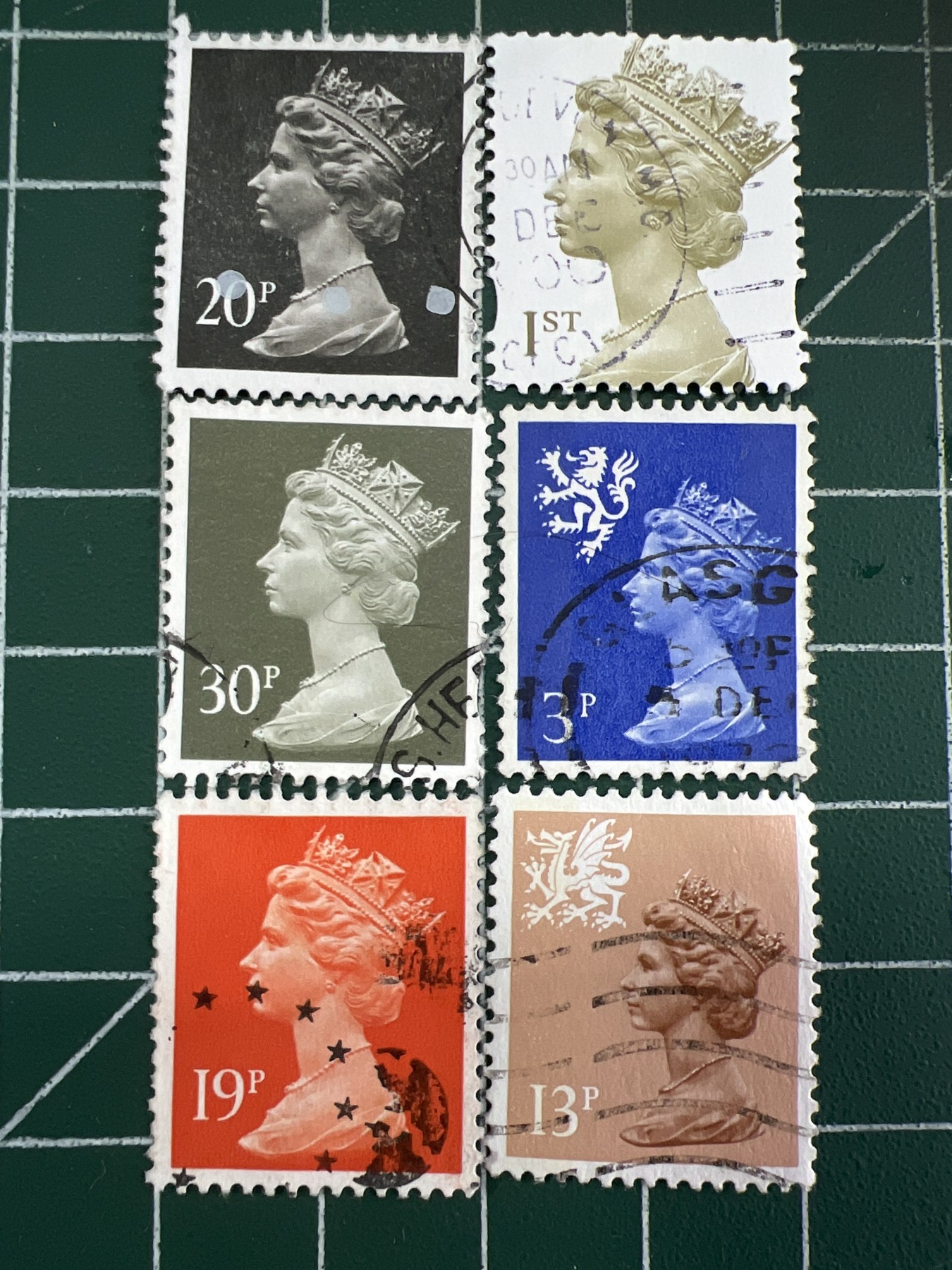 第529期  邮票专场 （无押金，捡漏，全场50包邮，偏远地区除外，接收代拍业务） 女王邮票