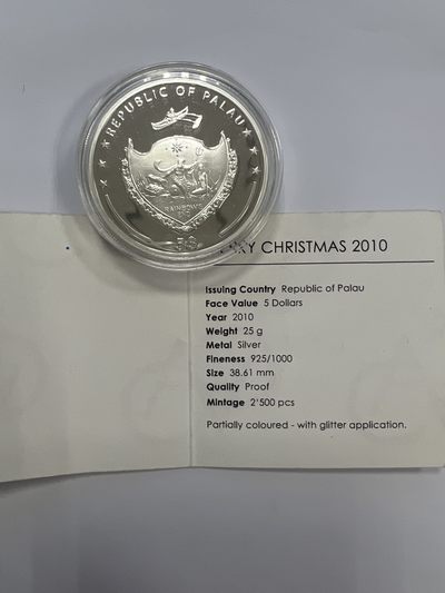 康怡轩钱币【新加坡+不丹+澳门+帕劳+美国+蒙古 纪念币专场】第251010期  2010年帕劳发行圣诞快乐5元彩色精制纪念银币（原证）