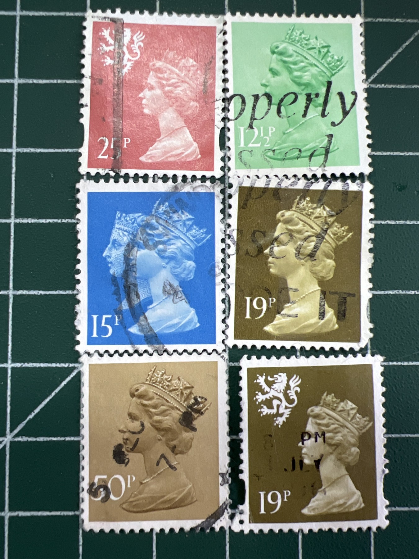 第529期  邮票专场 （无押金，捡漏，全场50包邮，偏远地区除外，接收代拍业务） 女王邮票