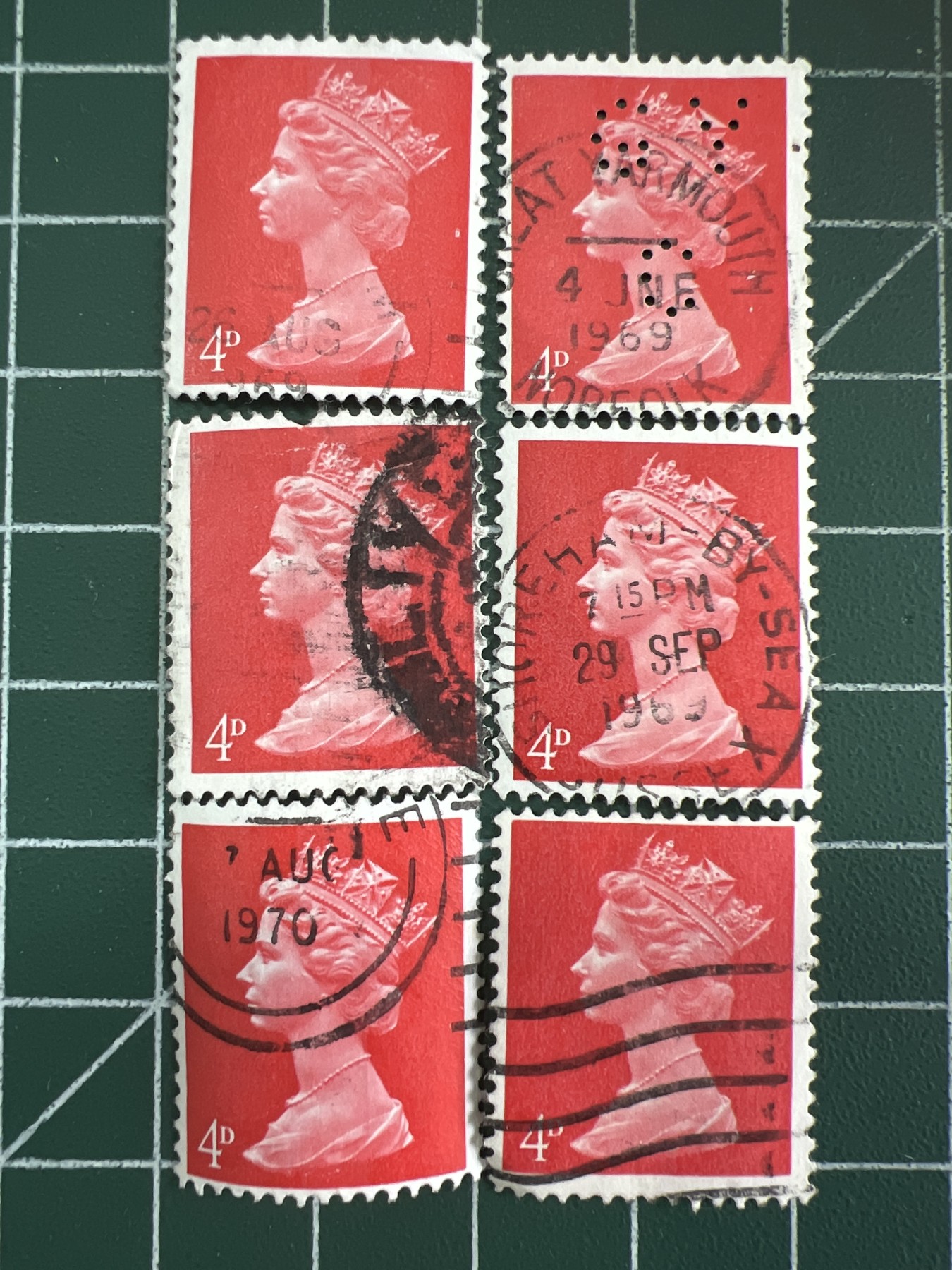 第529期  邮票专场 （无押金，捡漏，全场50包邮，偏远地区除外，接收代拍业务） 女王邮票