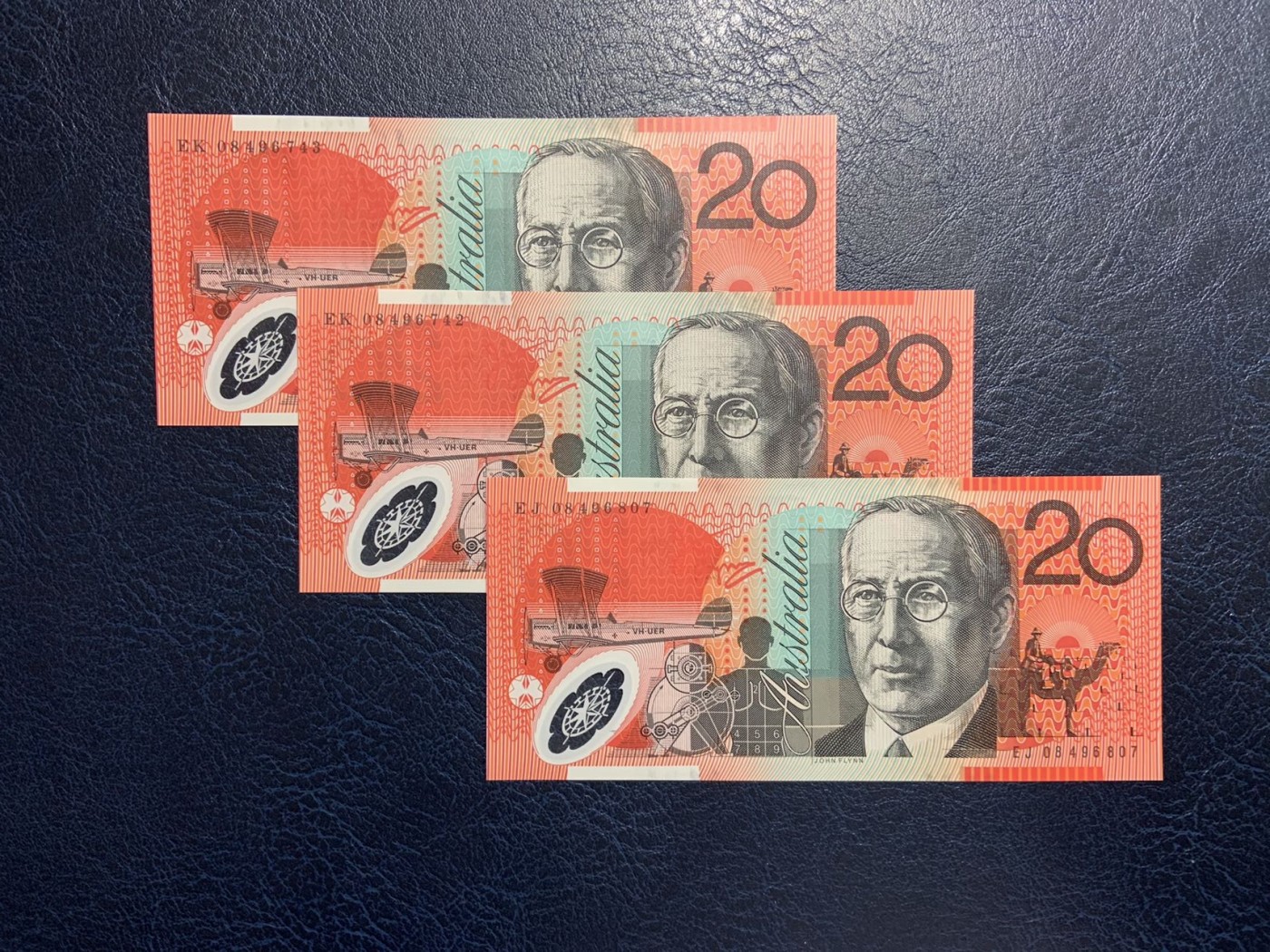 收藏联盟Quantum Auction 第322期拍卖  澳大利亚2008年20元三张 品相全新UNC 早期年份