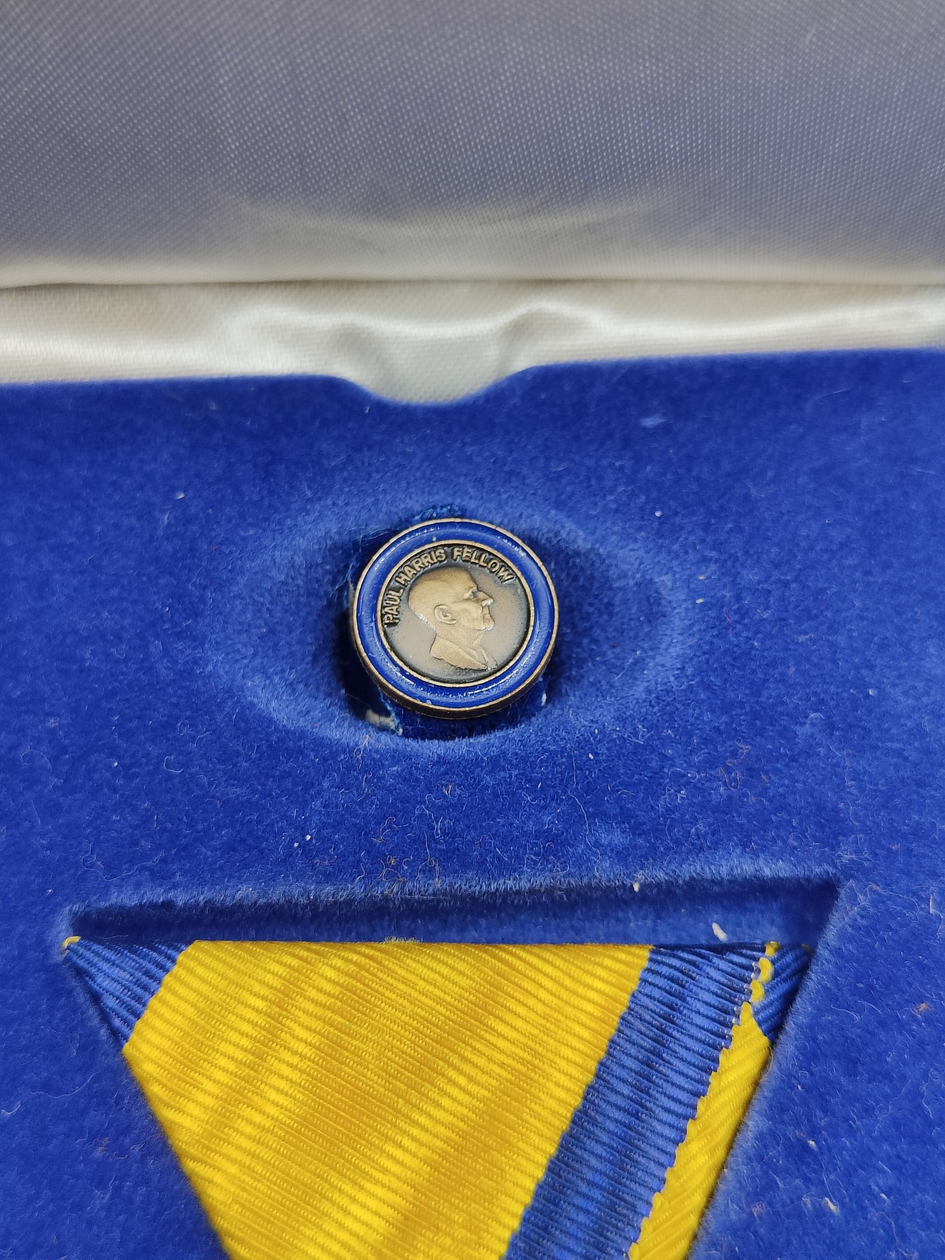 全场0元起拍 第130期 咸鱼国勋章拍卖专场 2月7日（周三）下午6：00开始 扶轮社徽章