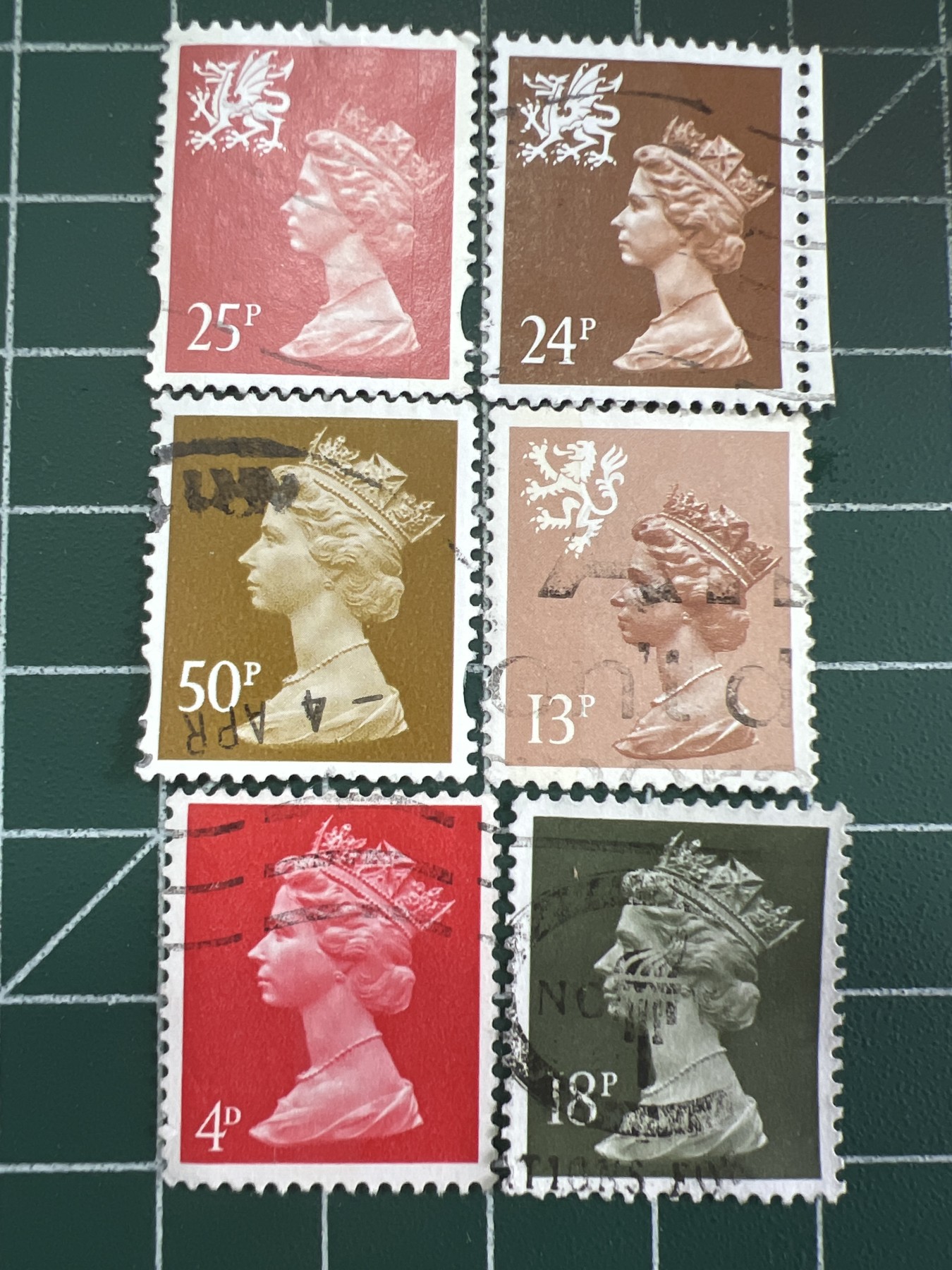 第529期  邮票专场 （无押金，捡漏，全场50包邮，偏远地区除外，接收代拍业务） 女王邮票