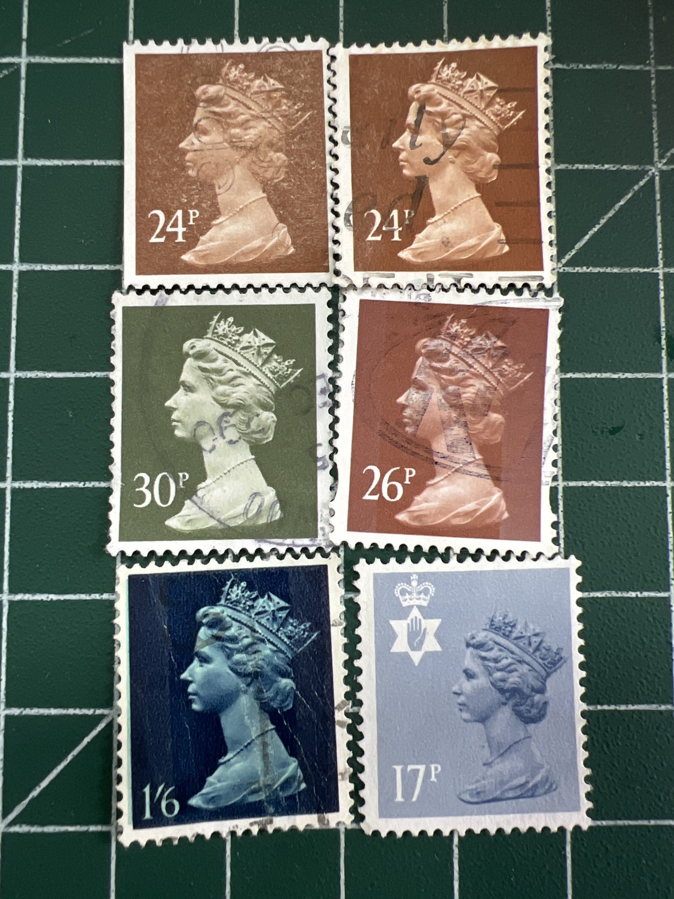 第529期  邮票专场 （无押金，捡漏，全场50包邮，偏远地区除外，接收代拍业务） 女王邮票