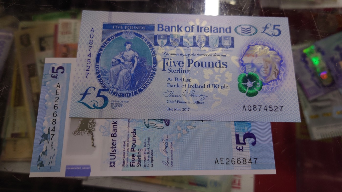 【世界钱币】精选微拍第91期暨2024年第二期 混合场 北爱尔兰5镑如图两张(爱尔兰+阿尔斯特银行)一起拍 全新绝品