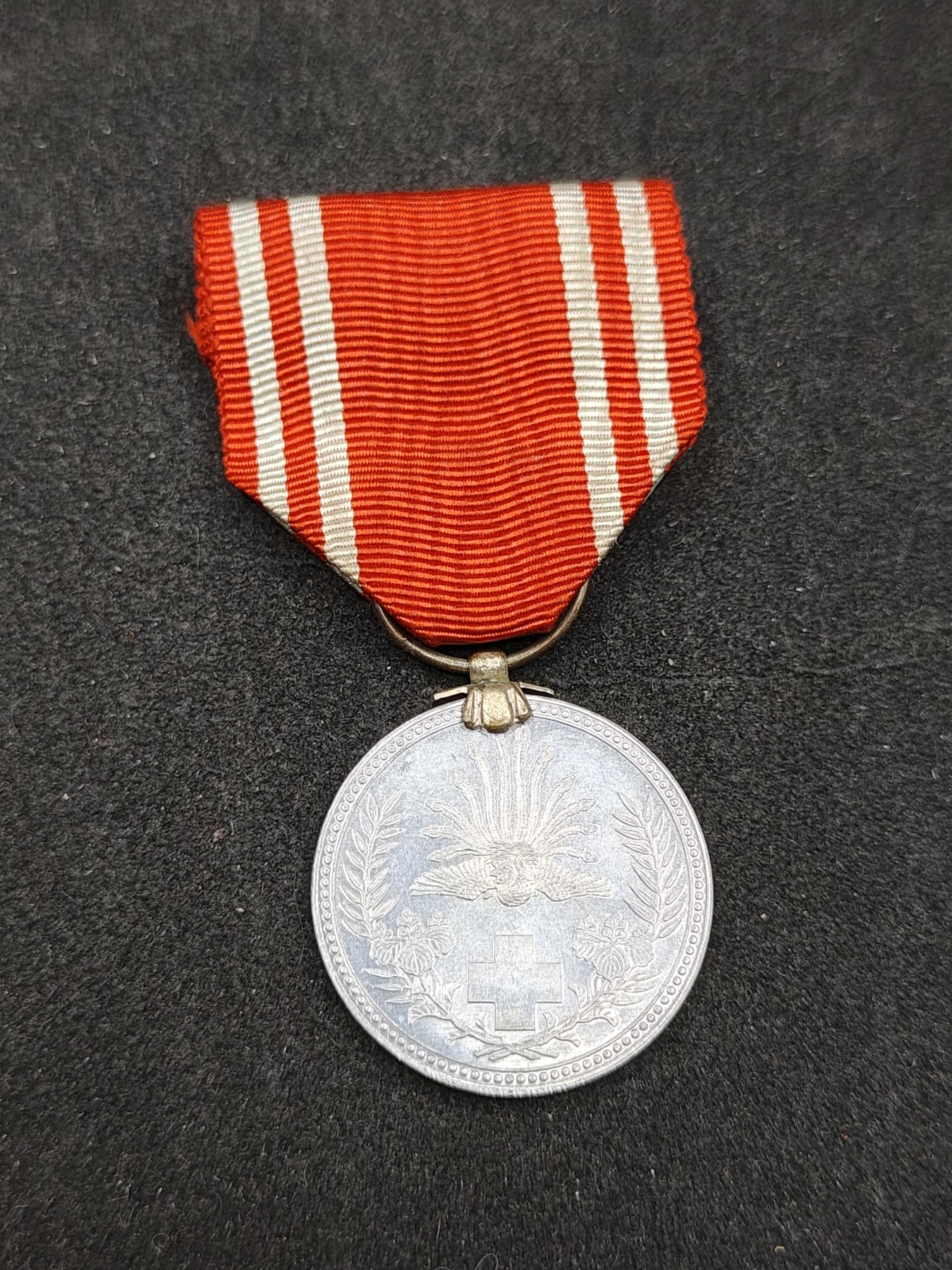 全场0元起拍 第130期 咸鱼国勋章拍卖专场 2月7日（周三）下午6：00开始 日本赤十字社员章 非银制