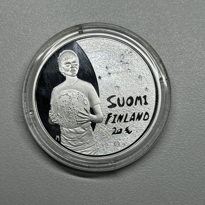 康怡轩钱币【以色列+葡萄牙+库克+澳大利亚+芬兰】第251003期  2010年芬兰发行儿童创造力彩色精制纪念银币·奖  原盒原证  1枚