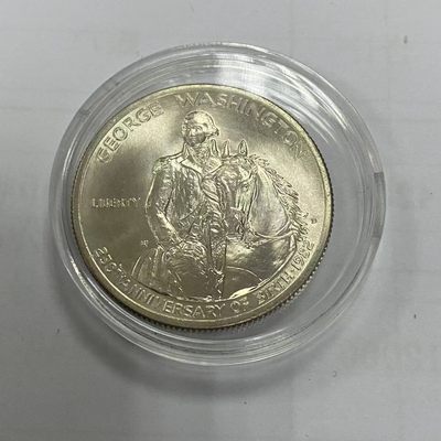 康怡轩钱币【新加坡+不丹+澳门+帕劳+美国+蒙古 纪念币专场】第251010期  1982年美国发行华盛顿诞辰250周年半美元普制纪念银币