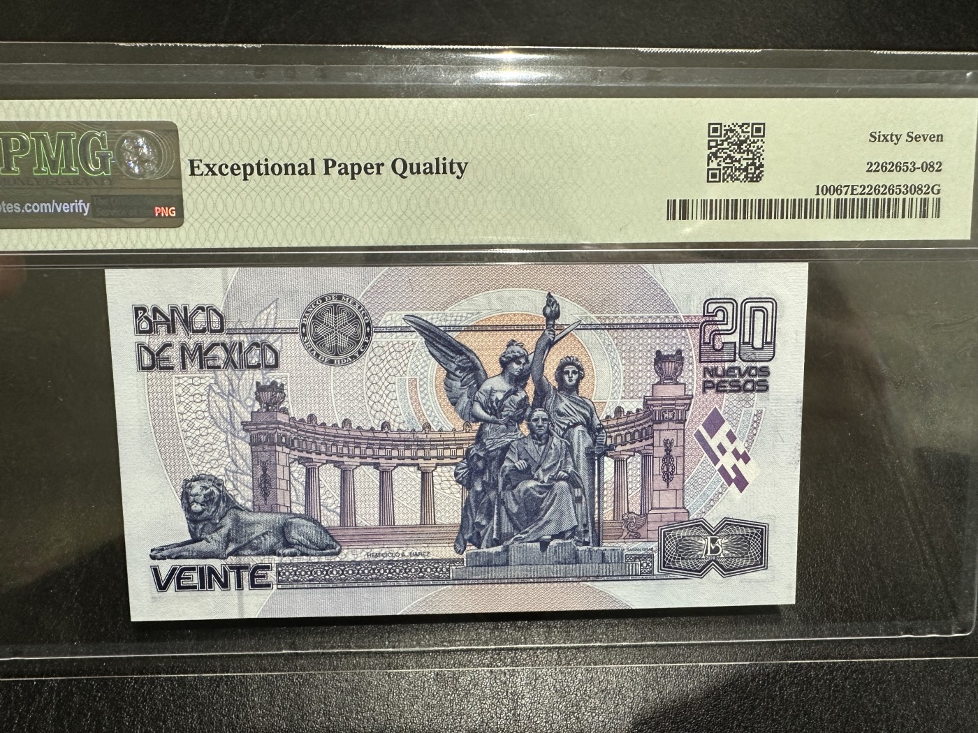《外钞收藏家》第三百四十三期（评级场） 1992年墨西哥20 无47 尾8 PMG67