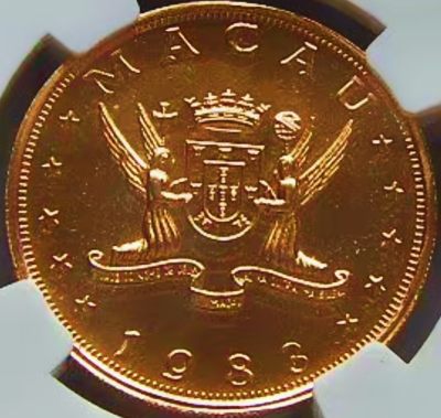 极美少见品1983年澳门猪八戒1000元金币NGC评级MS67收藏