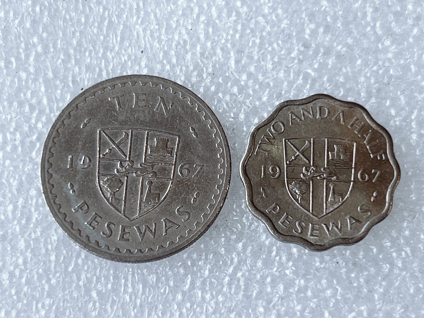 第一海外回流一元起拍收藏 散币专场 第63期 加纳1967年可可果实2枚