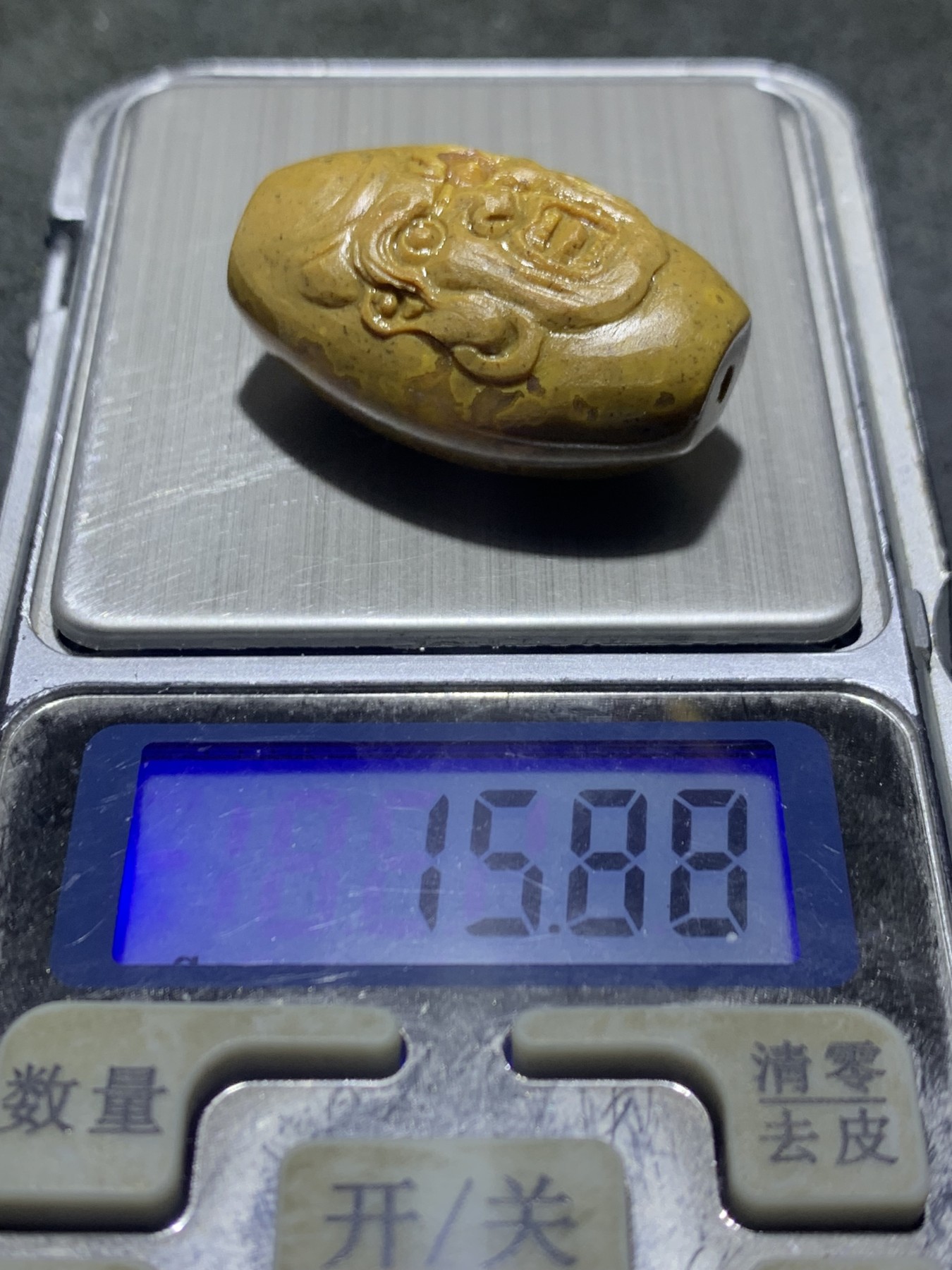 精美亚光罕见九眼页岩手工雕刻达摩天珠一颗，