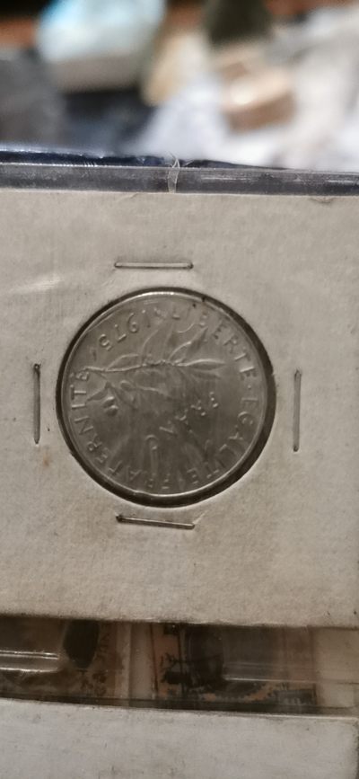 1975年法国1法即 - 1975年法国1法即