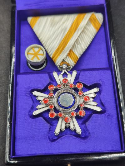 全场0元起拍 第131期 咸鱼国勋章拍卖专场 2月11日（周日）下午6：00开始 - 日本六等瑞宝章银制带盒略