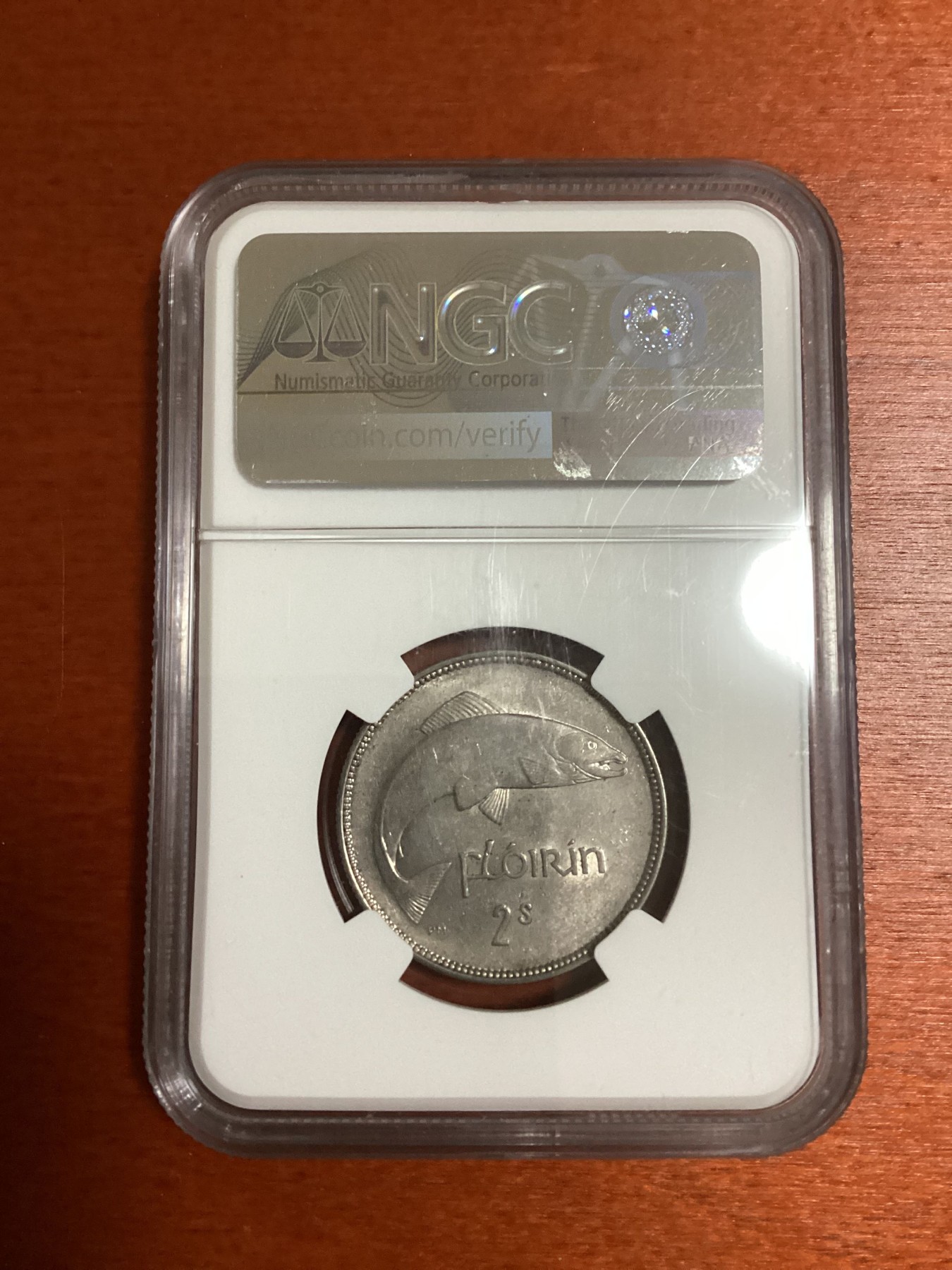 长老汇兔年精选第二场 1933 IRELAND爱尔兰自由邦2先令鳟鱼银币，NGC AU58分，难出分品种，NGC官网60分标价650美元