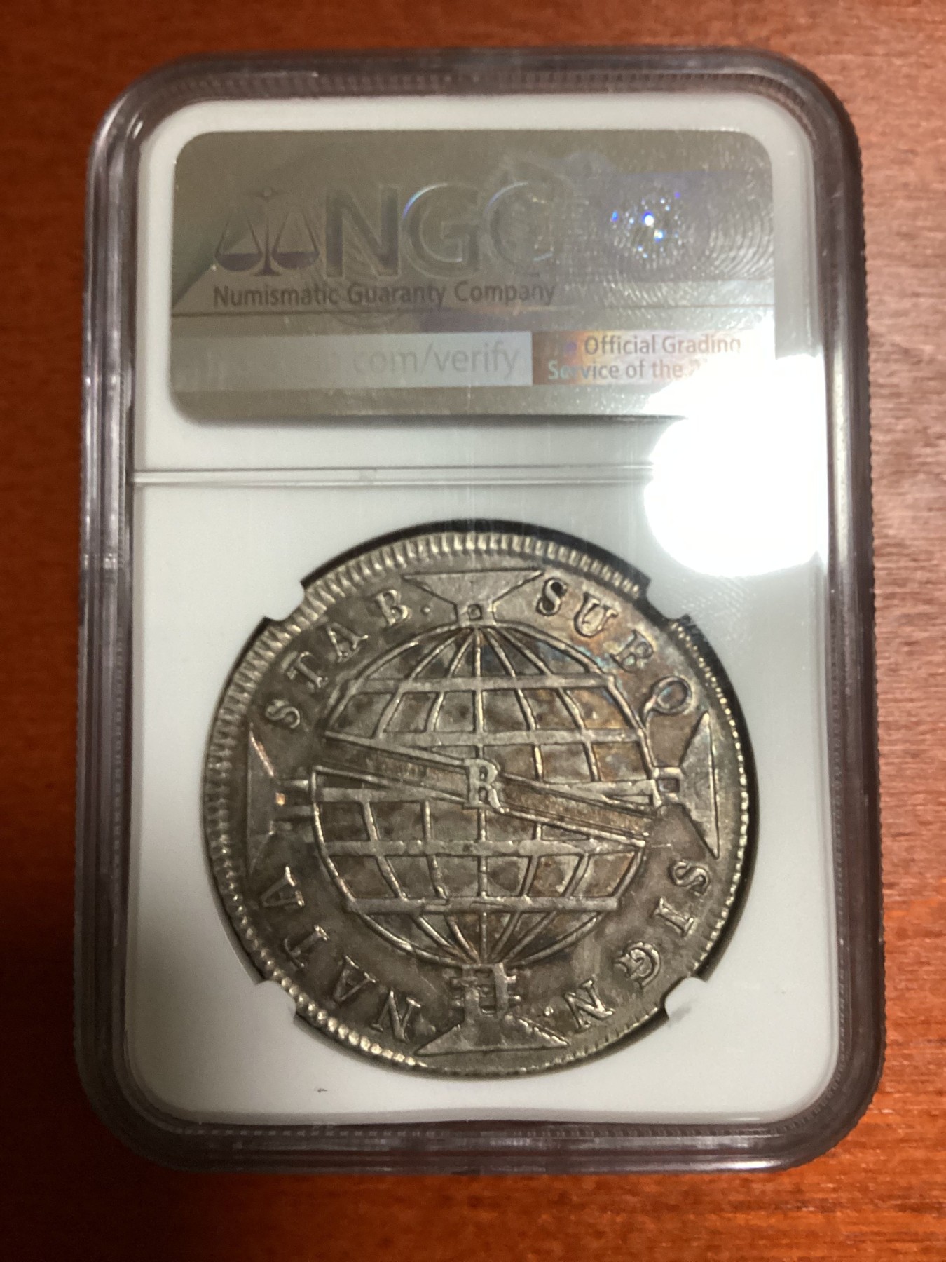 长老汇兔年精选第二场 1813R 巴西早期960R大银币，NGC XF45分，西班牙双柱基础上打制而成，别有韵味