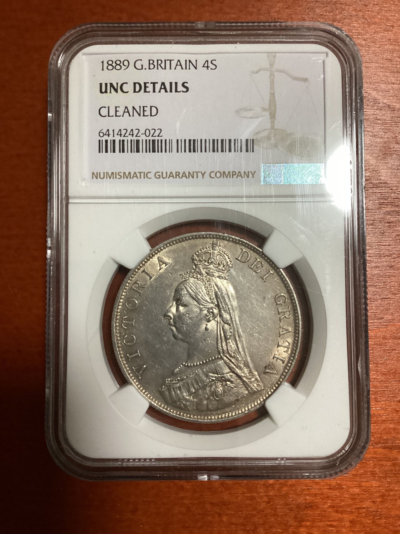 长老汇兔年精选第二场 1889 英国维多利亚高冠双弗洛林银币，NGC UNC