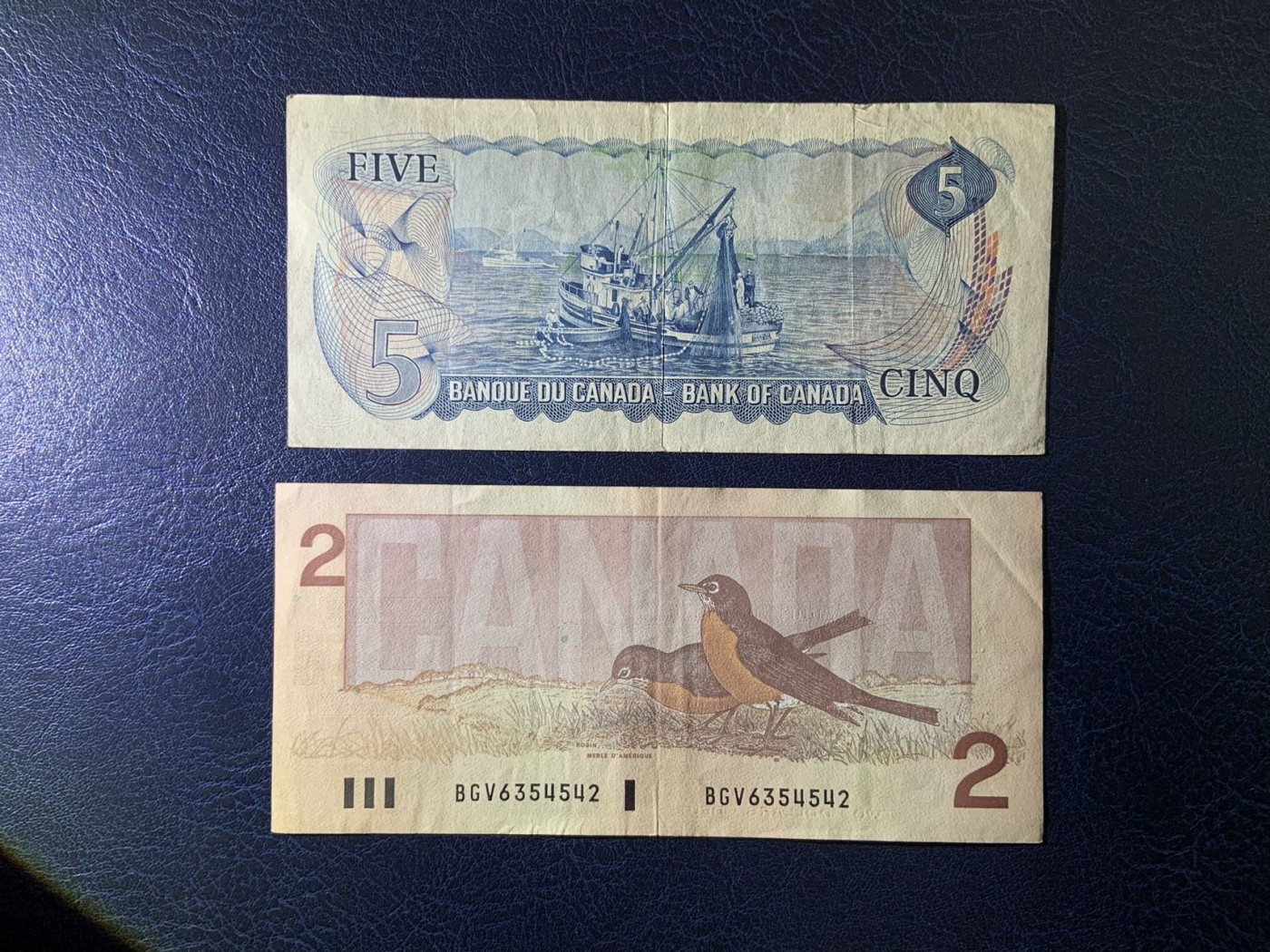 收藏联盟Quantum Auction 第323期拍卖 (需要寄存以及更改收货地址请提前告知) 加拿大1972年5元和1986年2元 品相如图
