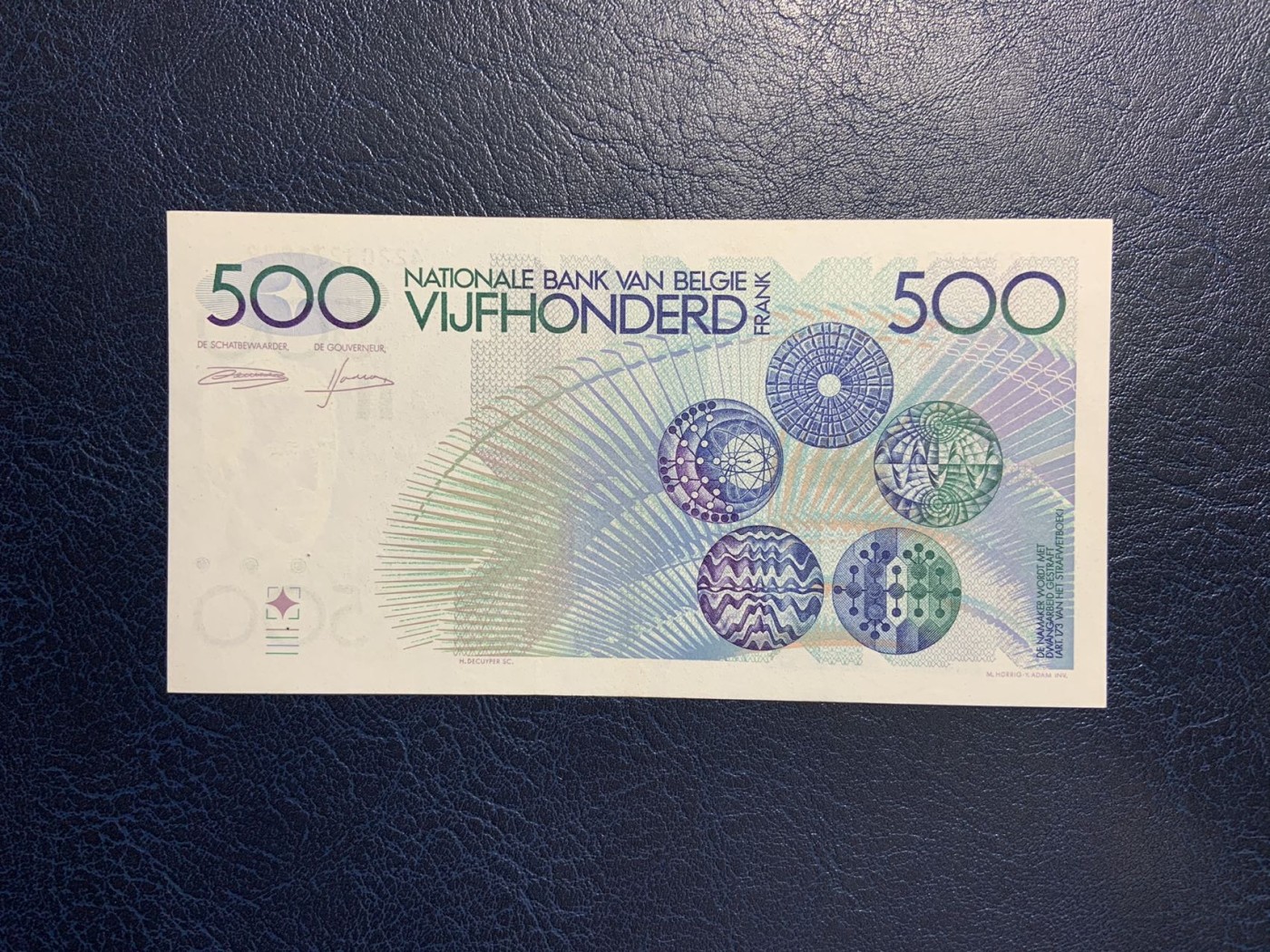 收藏联盟Quantum Auction 第323期拍卖 (需要寄存以及更改收货地址请提前告知) 比利时1982年500法郎 品相AU+  画家 麦尼埃
