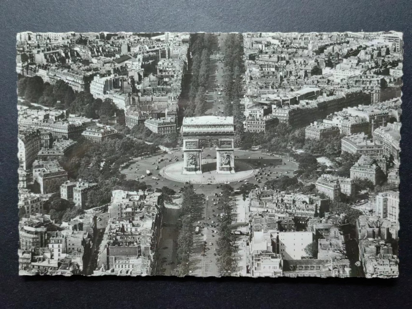 明信片✌（拍卖场）精品🔥专场 第④⑧场 航拍明星广场和凯旋门全景