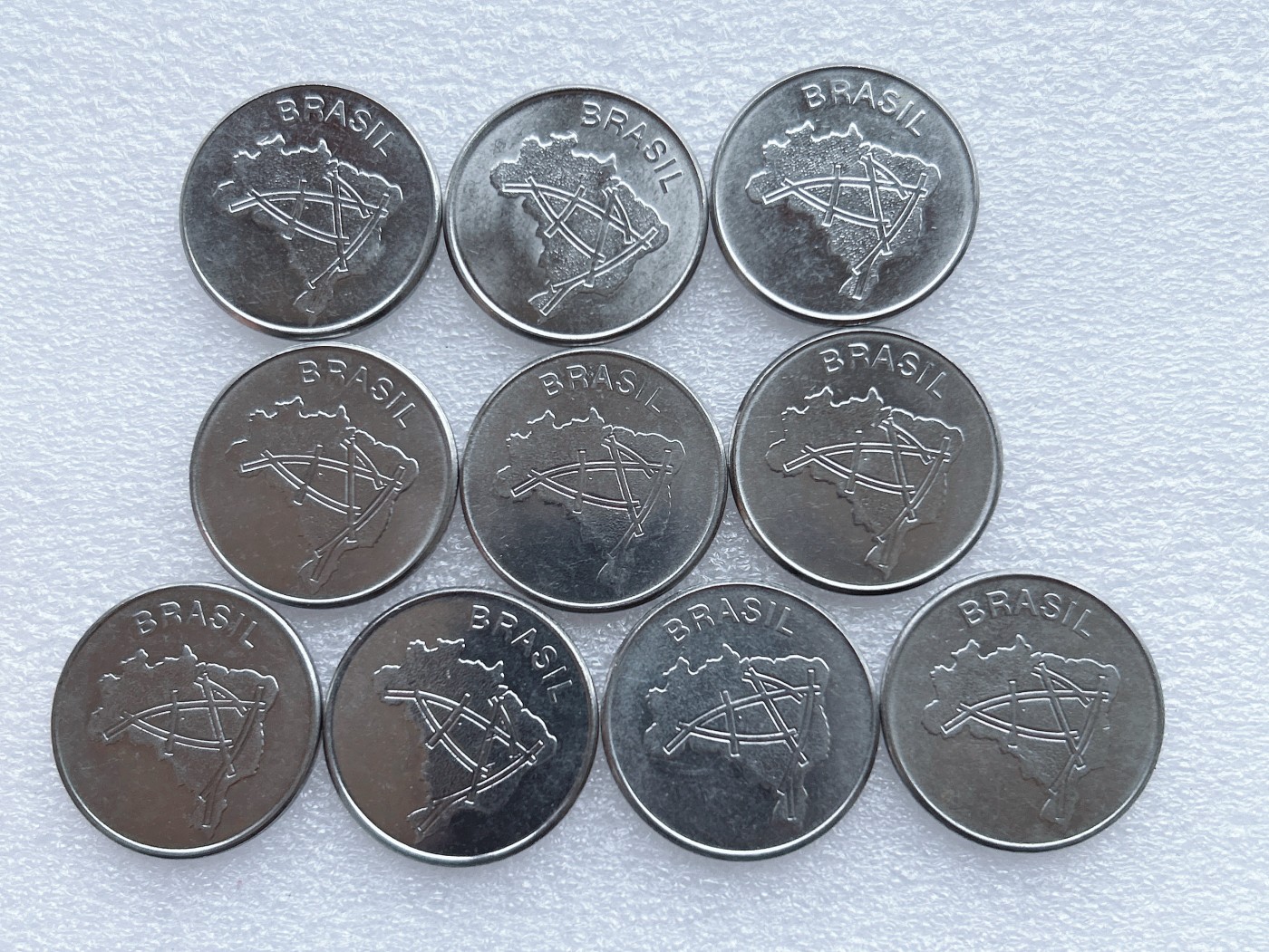 第一海外回流一元起拍收藏 散币专场 第65期 巴西80年代10克鲁塞罗扎多地图币 10枚