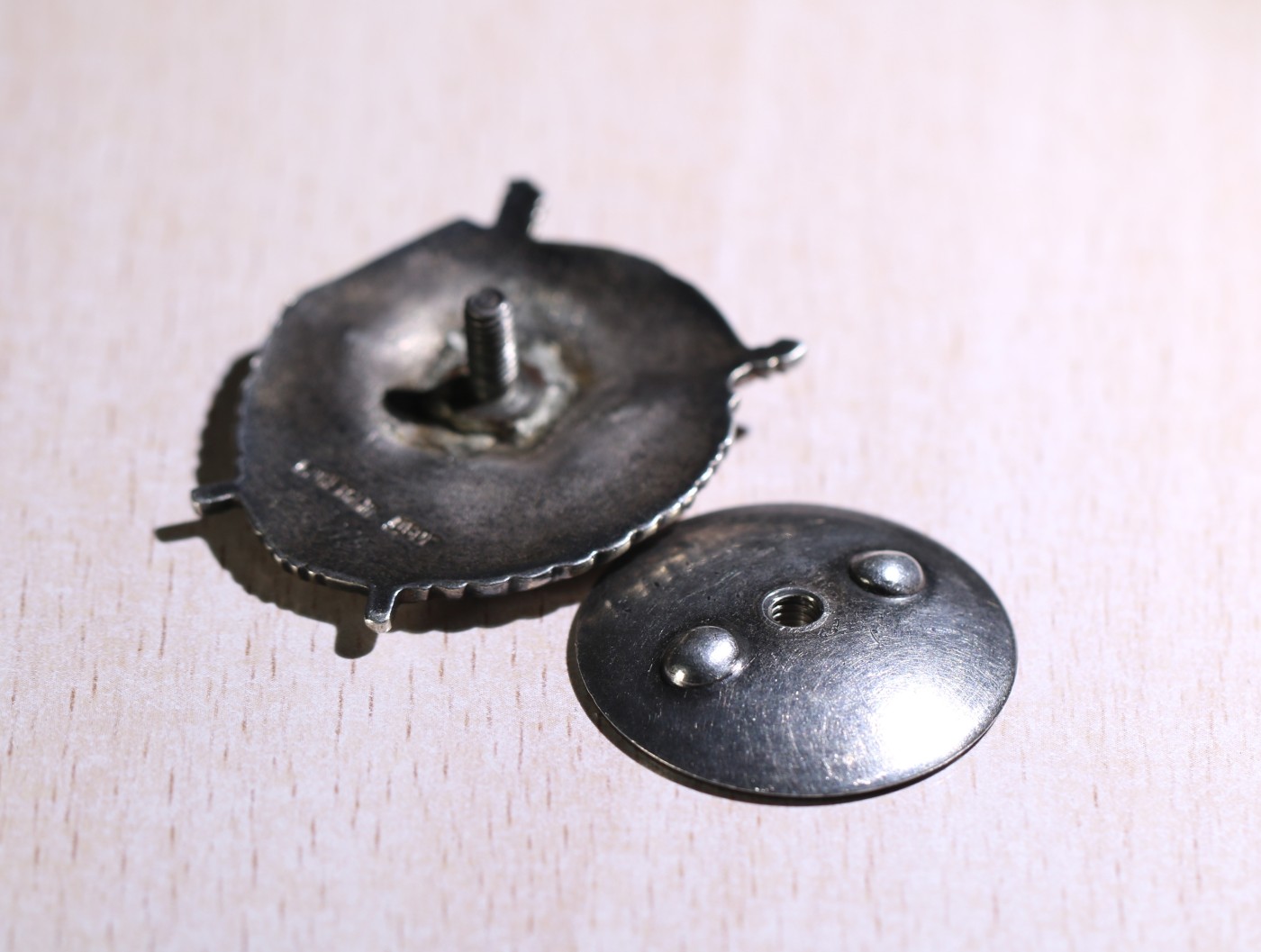 大猫徽章拍卖第241期  苏联红旗勋章 挂改轮 档案齐全 银轮