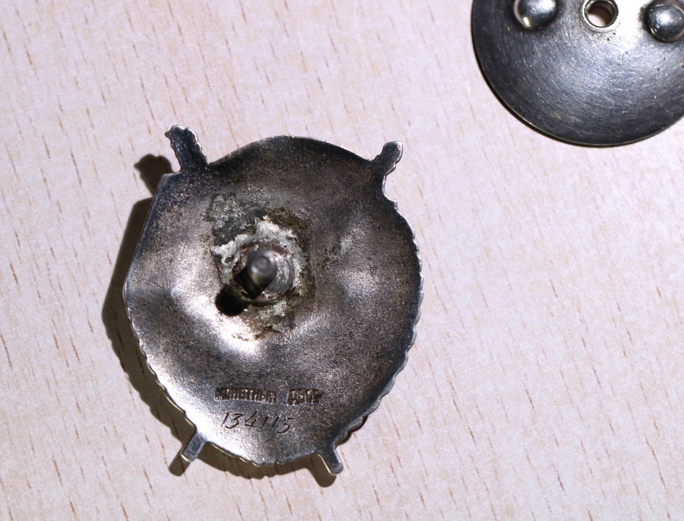 大猫徽章拍卖第241期  苏联红旗勋章 挂改轮 档案齐全 银轮