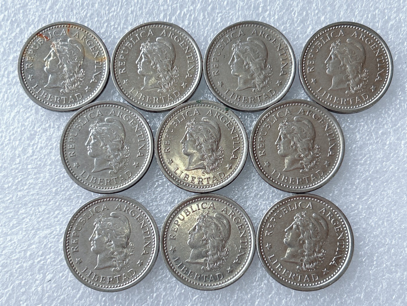 第一海外回流一元起拍收藏 散币专场 第65期 阿根廷1比索 10枚