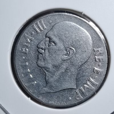 沼泽如烟--第261场 - 意大利1943年20分