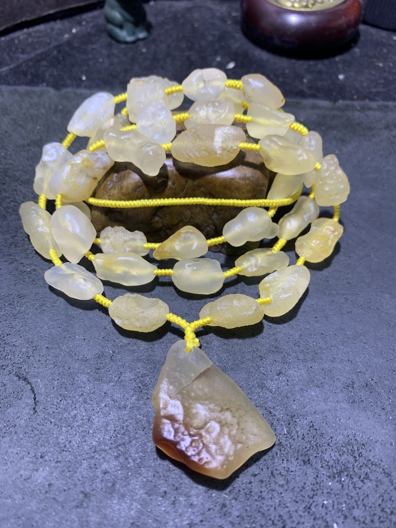 精美天然阿拉善玛瑙麻皮白项链加糖心吊坠项链一条