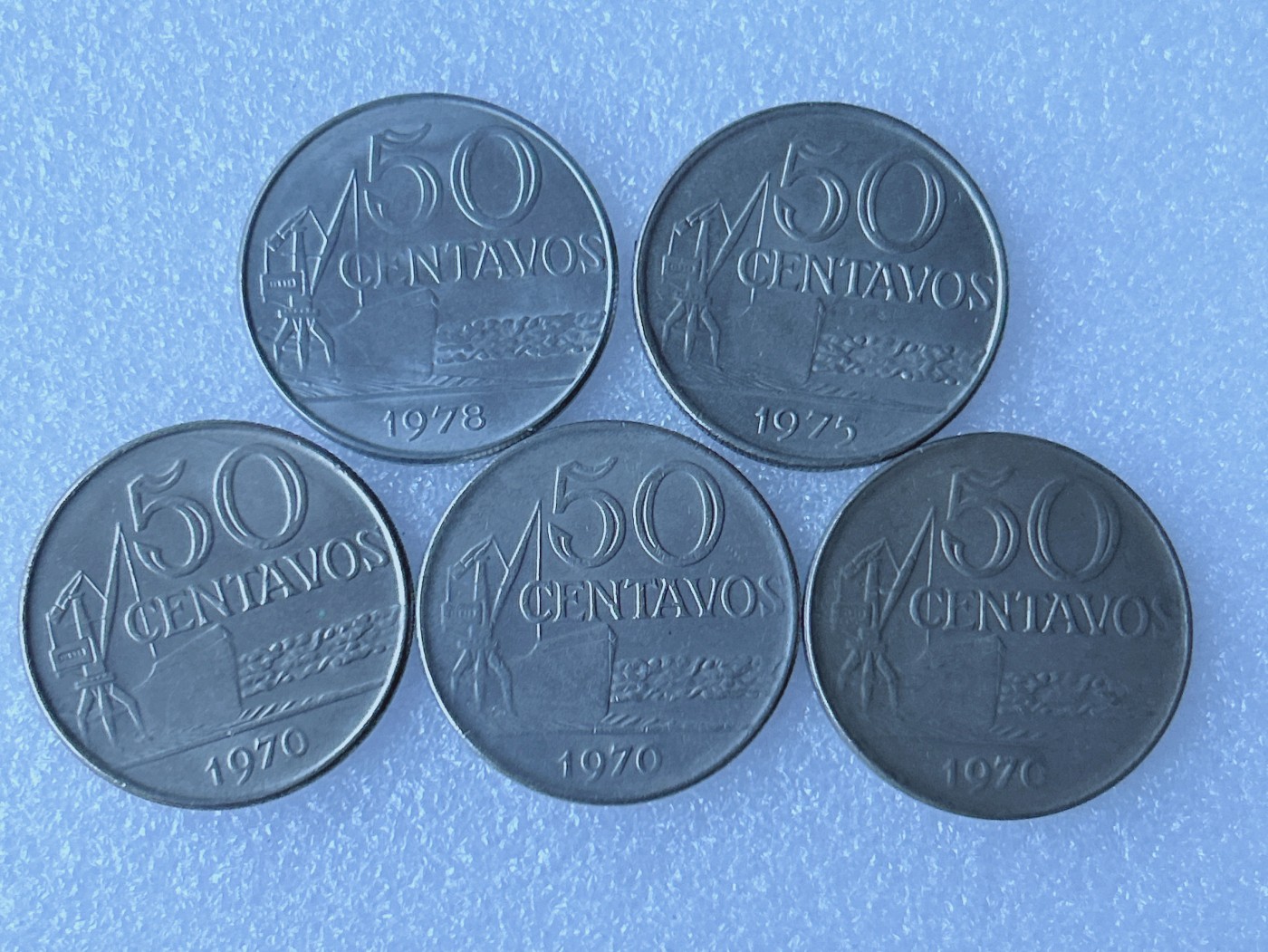 第一海外回流一元起拍收藏 散币专场 第67期 巴西70年代50分 货船起重机自由女神.衬线体不锈钢币