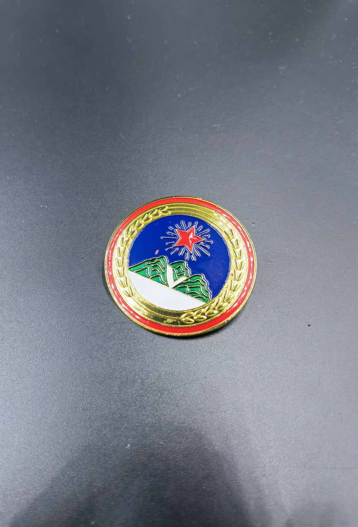 全场0起！0押金拍卖！大陆勋赏俱乐部第十期拍卖 缅甸佤邦帽徽